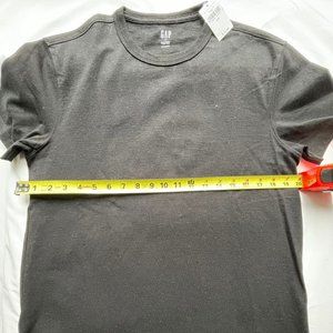 GAP MENS BASIC T CREW NECK